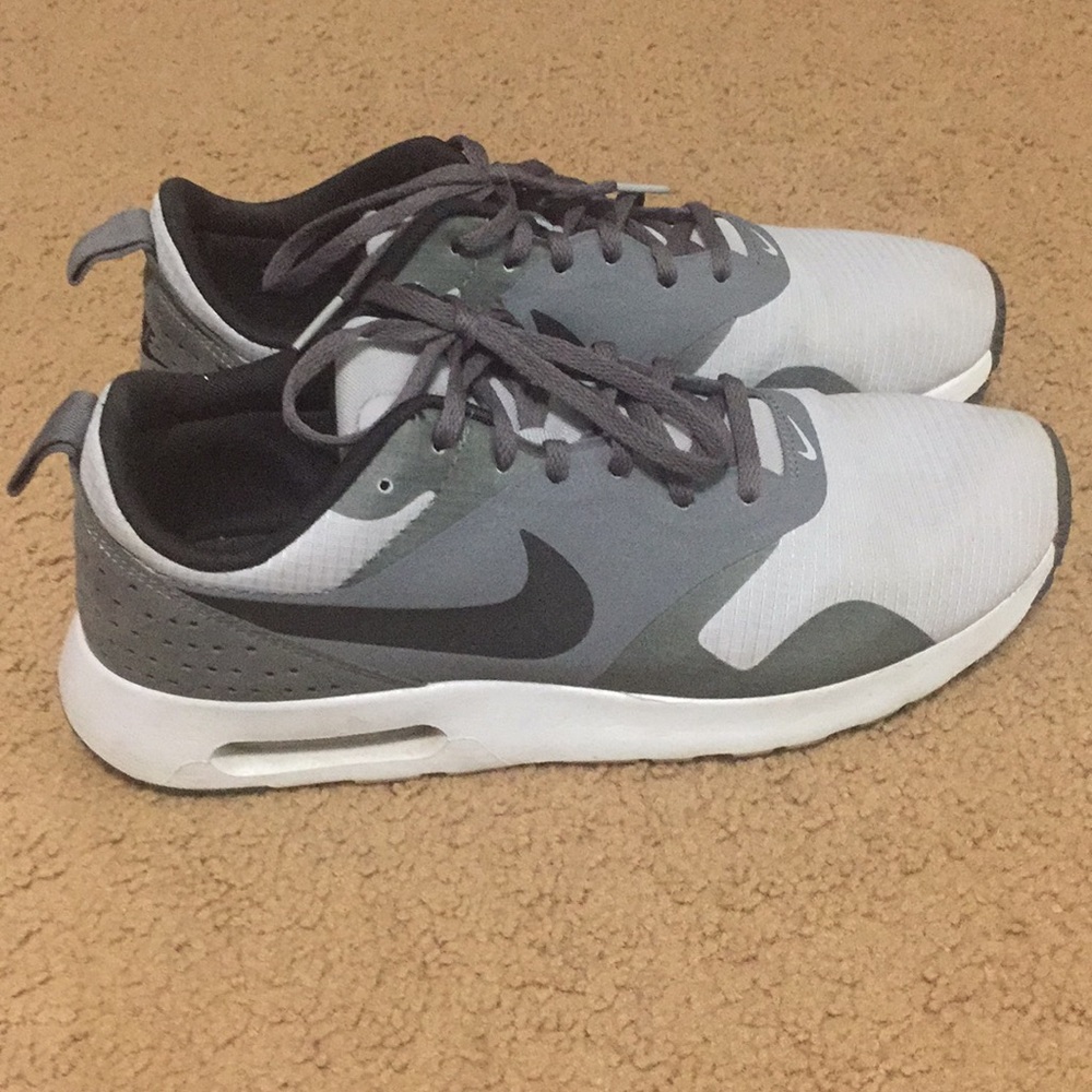 Nike Airs